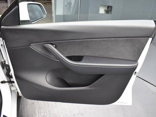 2020 Tesla Model Y Long Range Dual Motor All-Wheel Drive