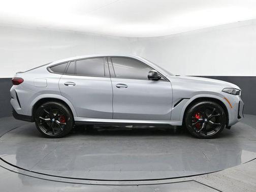 2024 BMW X6 M60i