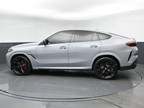 2024 BMW X6 M60i