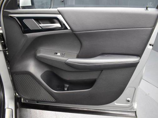 Mercury Gray Metallic 2023 Mitsubishi Outlander SE Special Editiont S-AWC