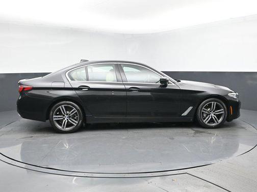 2022 BMW 530 i xDrive