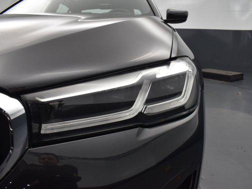 2022 BMW 530 i xDrive