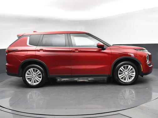 2023 Mitsubishi Outlander ES 2.5 S-AWC