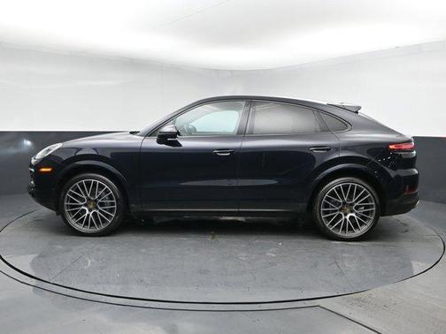 2022 Porsche Cayenne Cayenne