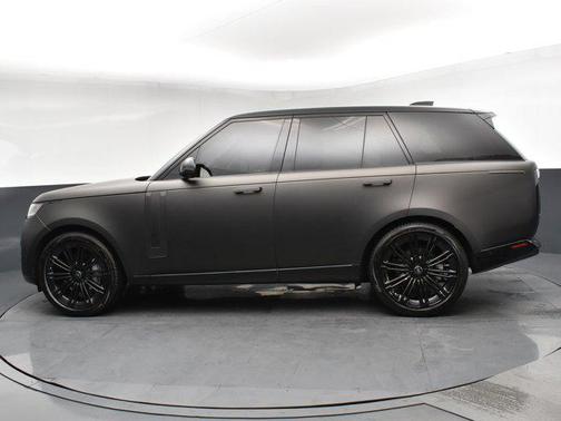 2023 Land Rover Range Rover P400 SE