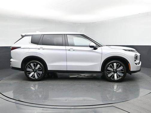 2025 Mitsubishi Outlander SE 2.5 2WD