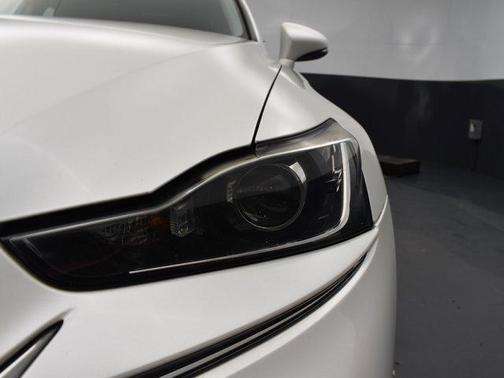 2017 Lexus IS 300 Base