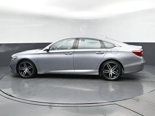 2022 Honda Accord Hybrid Touring