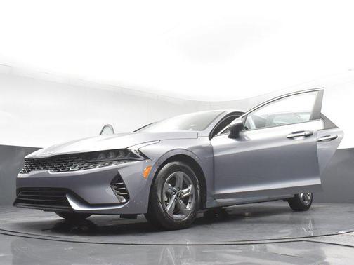 2024 Kia K5 LXS