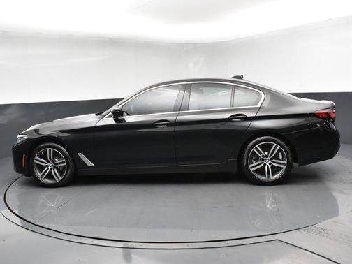 2022 BMW 530 i xDrive