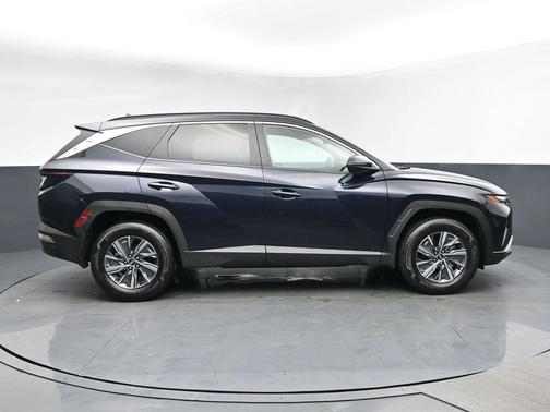 Deep Sea 2023 Hyundai TUCSON Hybrid Blue