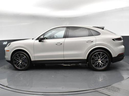 2024 Porsche Cayenne Coupe AWD