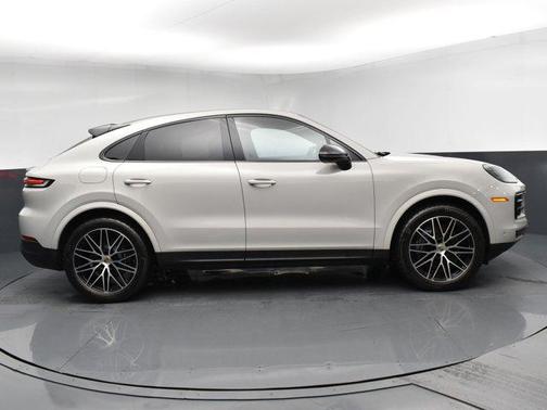 2024 Porsche Cayenne Coupe AWD