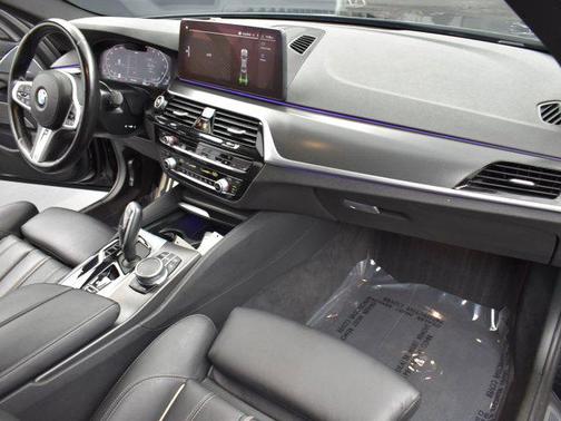 2022 BMW 540 i xDrive