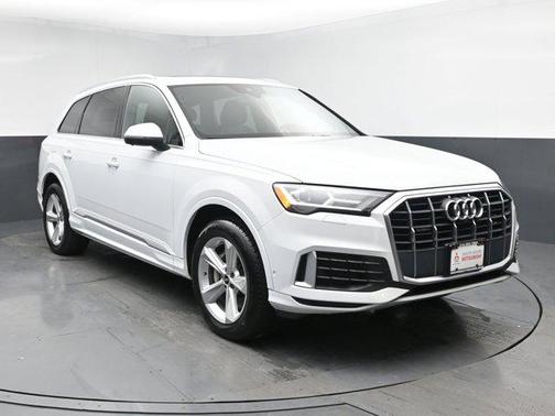 2021 Audi Q7 45 Premium