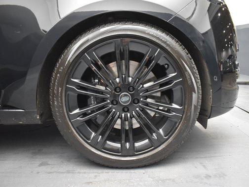 2023 Land Rover Range Rover P530 SE