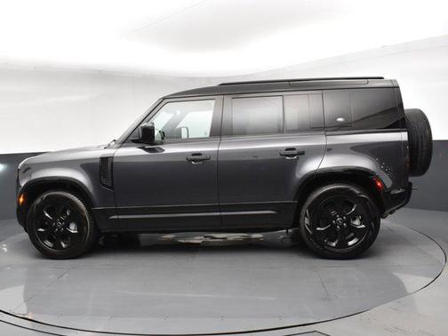 2023 Land Rover Defender 110 X-Dynamic SE