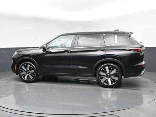 2025 Mitsubishi Outlander SE 2.5 S-AWC