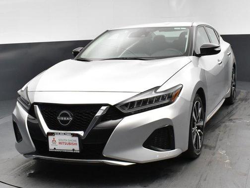 2023 Nissan Maxima SV Xtronic CVT