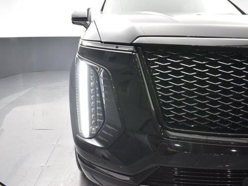 2025 Cadillac Escalade ESV Sport Platinum