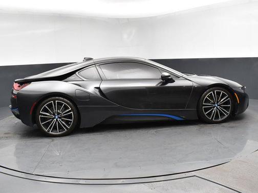 2019 BMW i8 Coupe