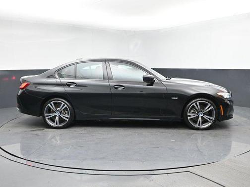 Black Sapphire Metallic 2023 BMW 330e 330e