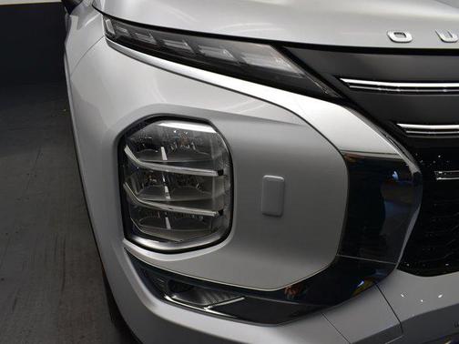 2025 Mitsubishi Outlander SE 2.5 S-AWC