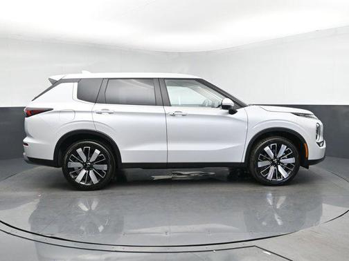 2025 Mitsubishi Outlander SE 2.5 S-AWC