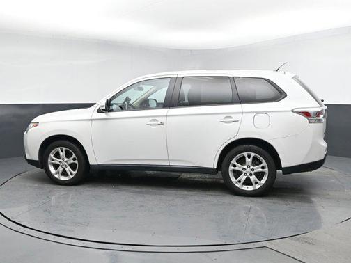 2014 Mitsubishi Outlander SE