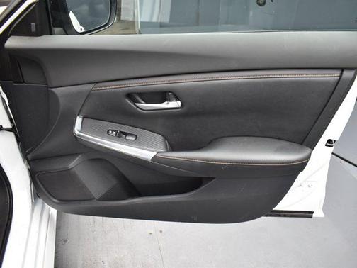 2020 Nissan Sentra SR