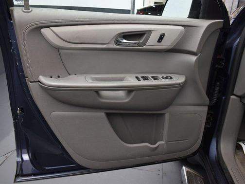 2013 Chevrolet Traverse LS