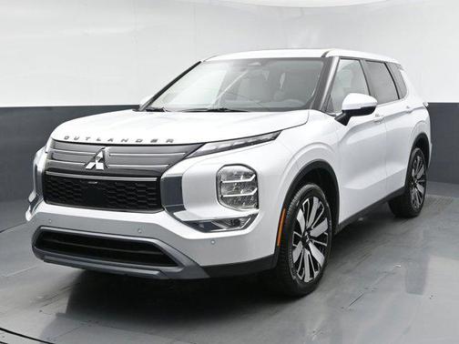 2025 Mitsubishi Outlander SE 2.5 2WD