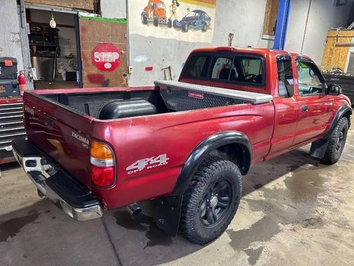 2002 Toyota Tacoma Xtracab