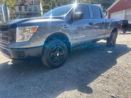 2017 Nissan Titan XD S