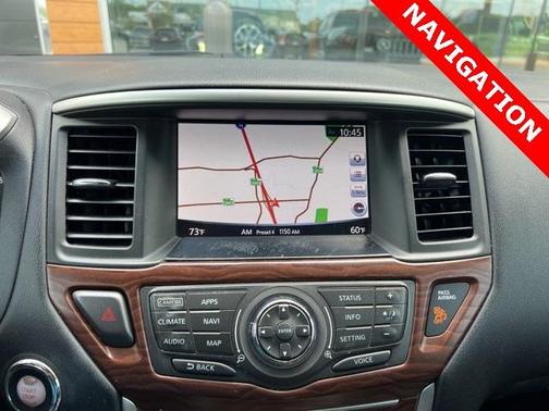 2017 Nissan Pathfinder Platinum