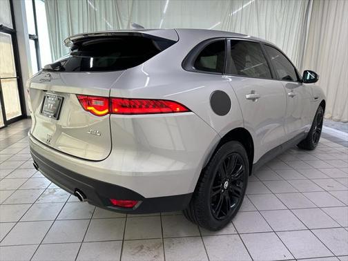 2017 Jaguar F-PACE 35t Premium