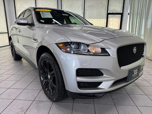 2017 Jaguar F-PACE 35t Premium