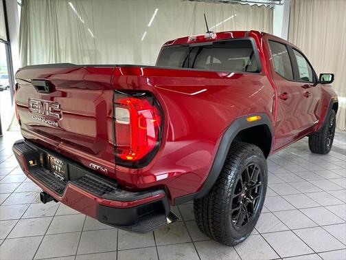 2025 GMC Canyon Base
