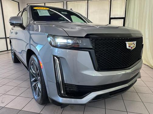 2023 Cadillac Escalade Sport
