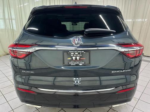 2018 Buick Enclave Essence