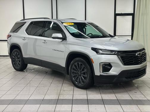 2022 Chevrolet Traverse RS