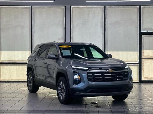Sterling Gray Metallic 2026 Chevrolet Equinox 1LT