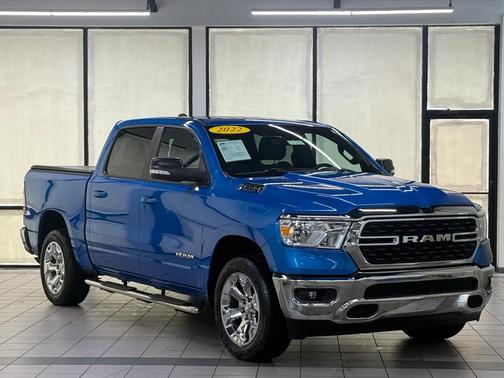 Hydro Blue Pearlcoat 2022 RAM 1500 Big Horn/Lone Star
