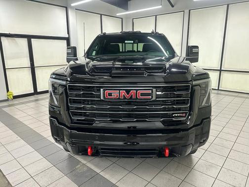 2026 GMC Sierra 2500 AT4