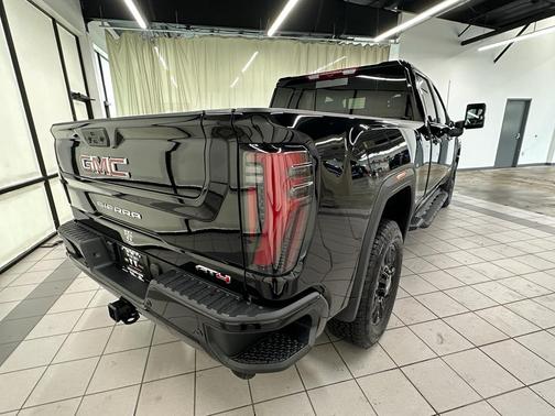 2026 GMC Sierra 2500 AT4