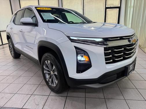 Summit White 2025 Chevrolet Equinox 1LT