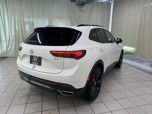 Summit White 2025 Buick Envision Sport Touring AWD