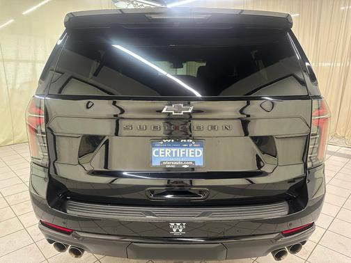 2025 Chevrolet Suburban 4WD Z71