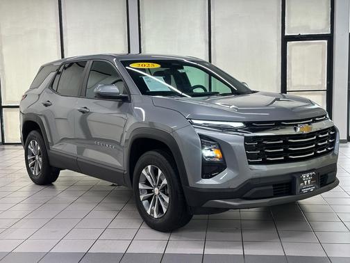 Sterling Gray Metallic 2025 Chevrolet Equinox 1LT