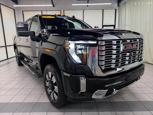 2024 GMC Sierra 2500 Denali